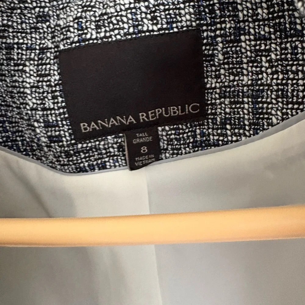 Banana Republic Navy and White Tweed Fringe Zip Jacket - Picture 6 of 11